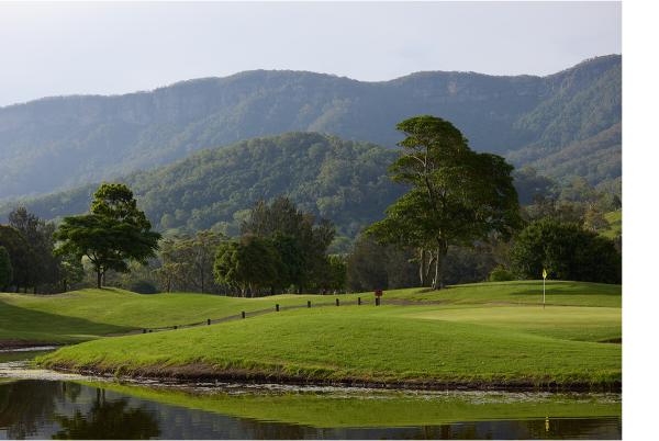 Calderwood Golf Course and nearby escarpment Nature at your doorstep.